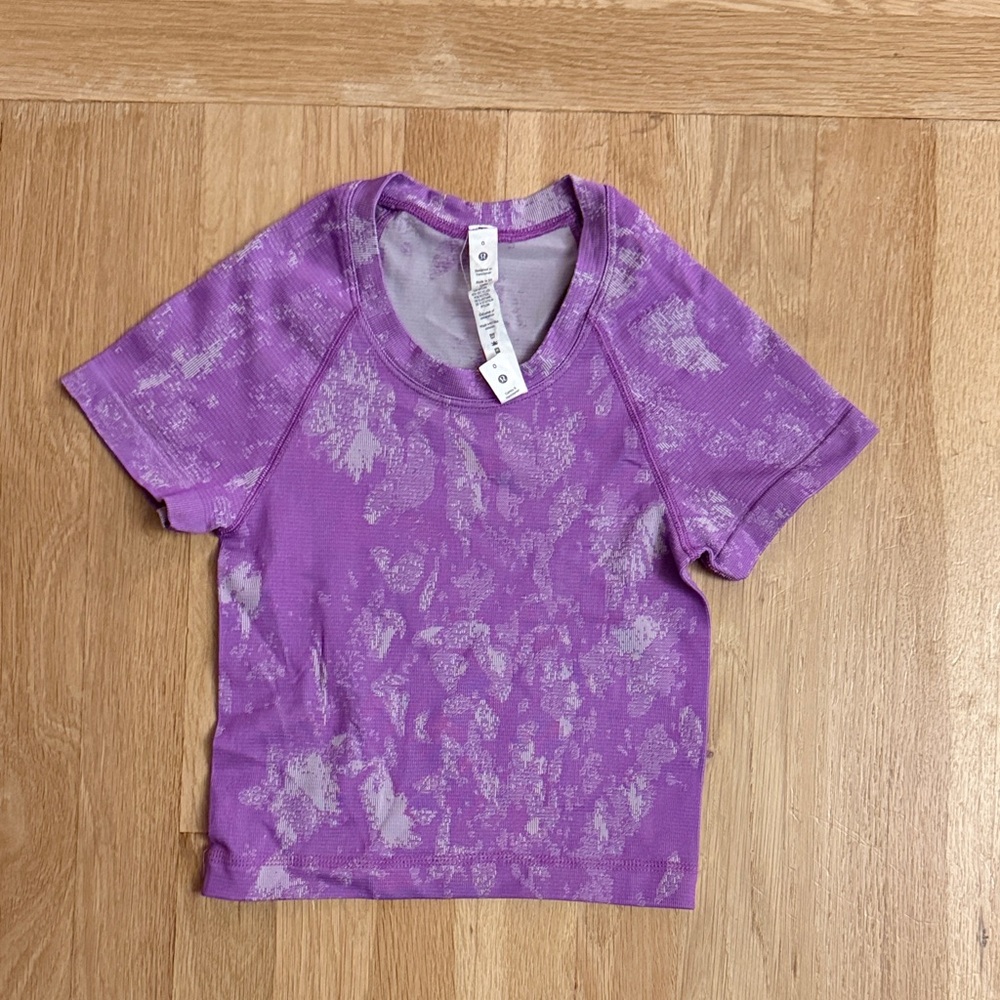 EUC Lululemon Short sleeve swiftly cropped size 0